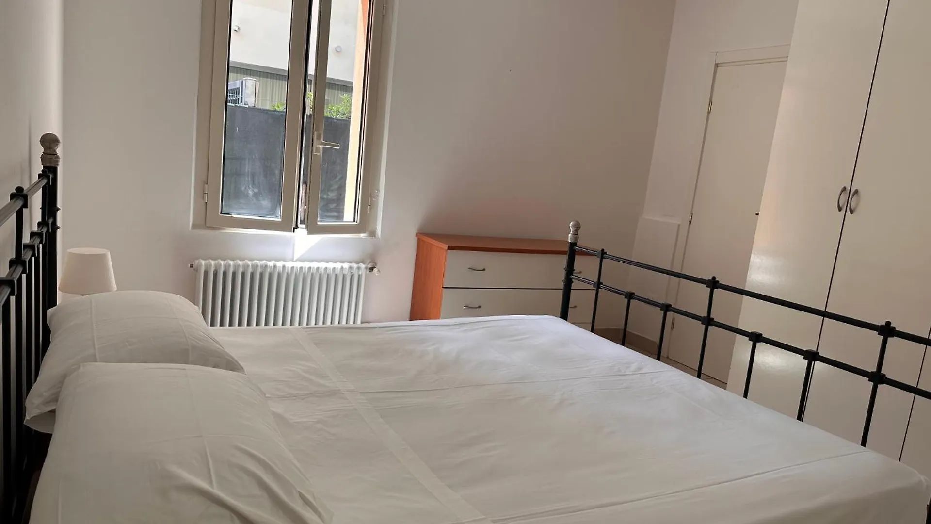 Rimini Beach Residence App 200M Dal Mare - Il Lupo Affitta Italy